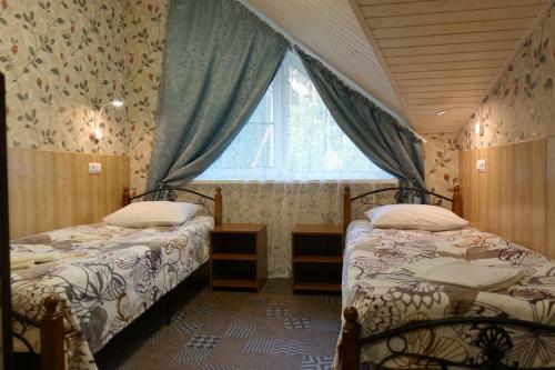 Motel Topaz-kola Hotel