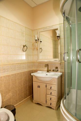 Hotel Serebryaniy Wek