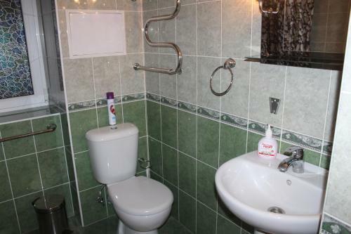 Hostal Lukomorie Guest House