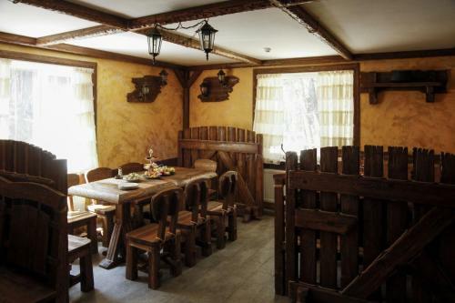 Alamat Hotel