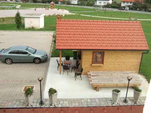 Albergue Rooms Vila Jurka