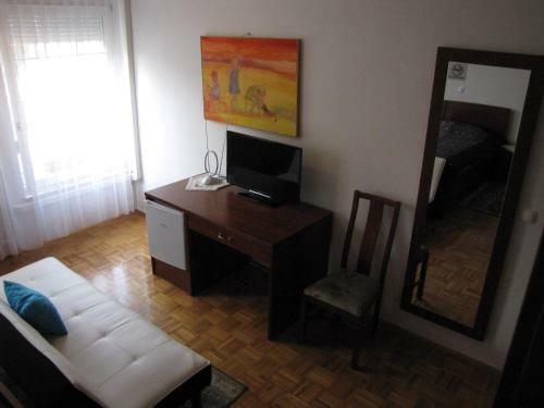 Hostal Guesthouse Zorko Gostilna Domen