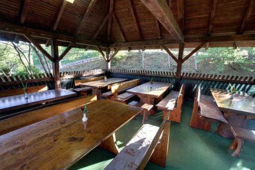 Hostal Guesthouse Zorko Gostilna Domen