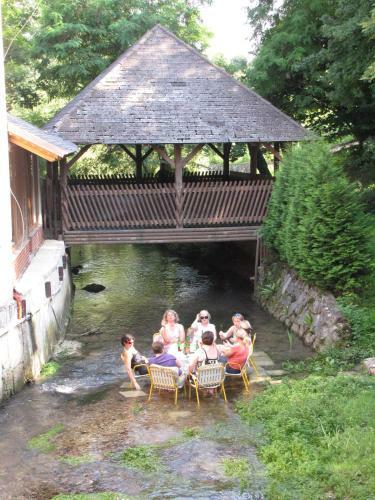 Hostal Guesthouse Zorko Gostilna Domen