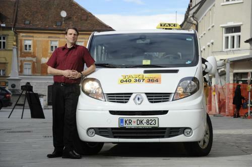 Hostal Guesthouse Stari Mayr