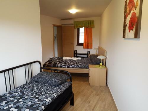 Hostal Rooms Tolminska Korita
