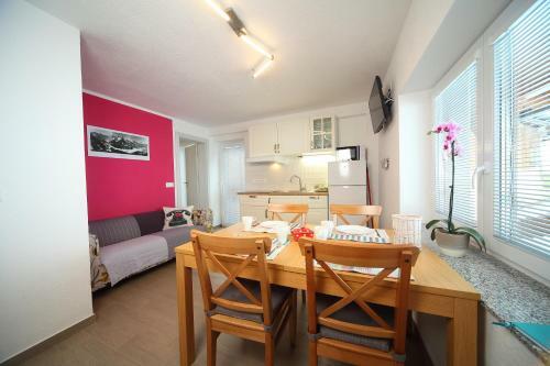 Apartments Planica