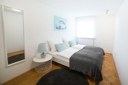 Hostal G Land Rooms