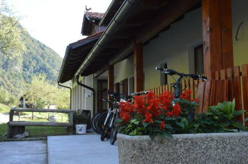 Agroturismo Tourist Farm Pri Kafolu