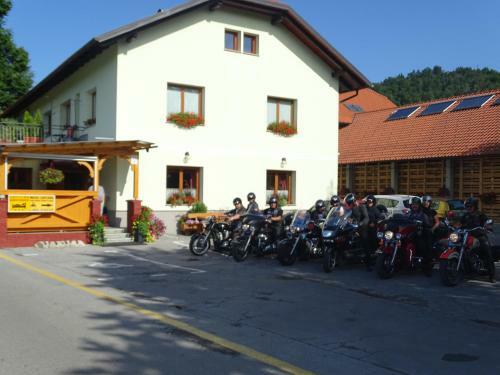 Hostal Guesthouse Mesec Zaplana