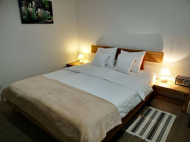 Pr`fik Apartments