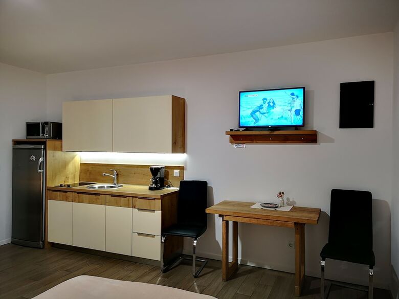 Pr`fik Apartments