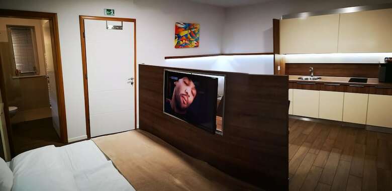 Pr`fik Apartments