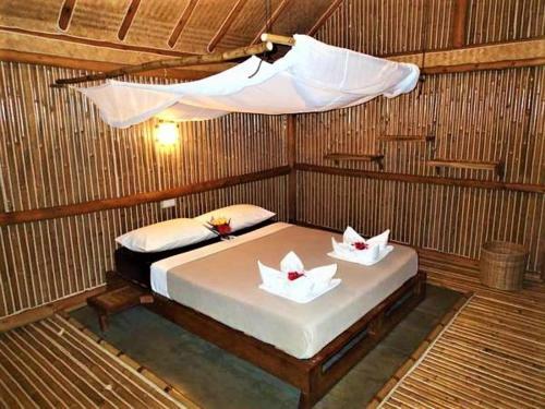 Hotel Bamboo Hideaway Resort
