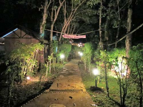 Hotel Bamboo Hideaway Resort