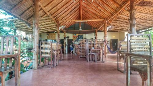 Hotel Bamboo Hideaway Resort