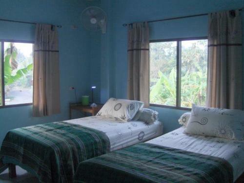 Singburi Homestay