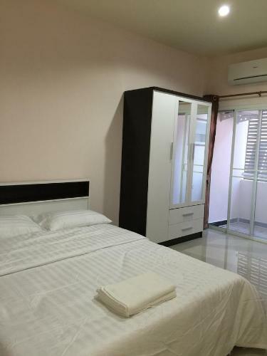 Aparthotel Thana Apartment