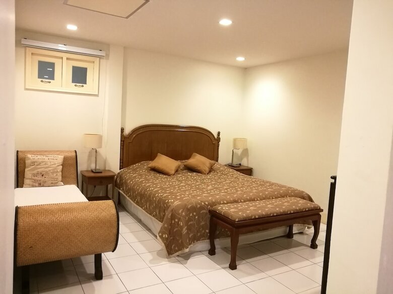 Hotel Oasis91 Resort & Restaurant