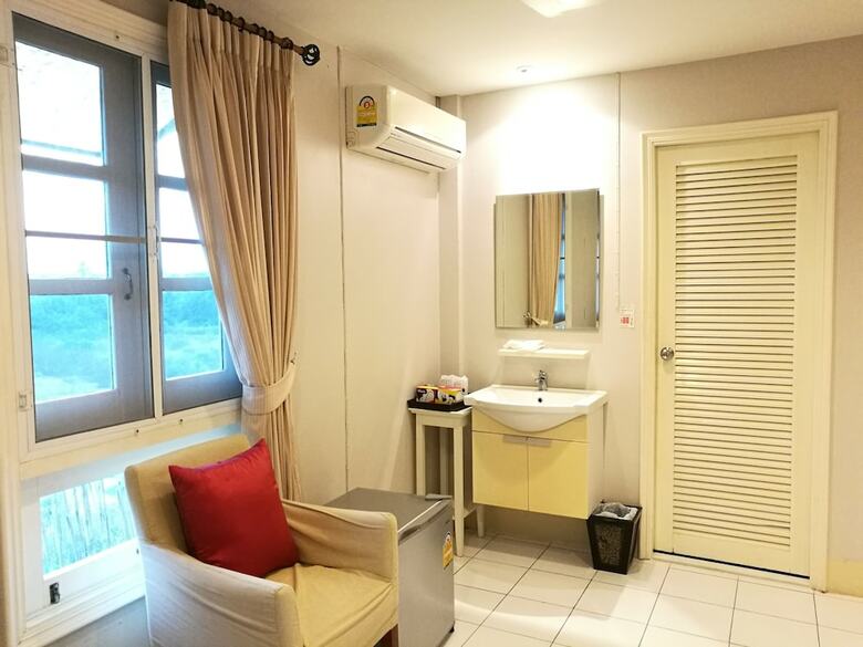 Hotel Oasis91 Resort & Restaurant