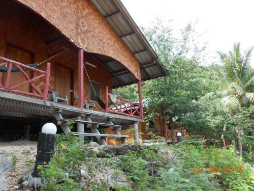 Hotel Mae Haad Beach View Resort