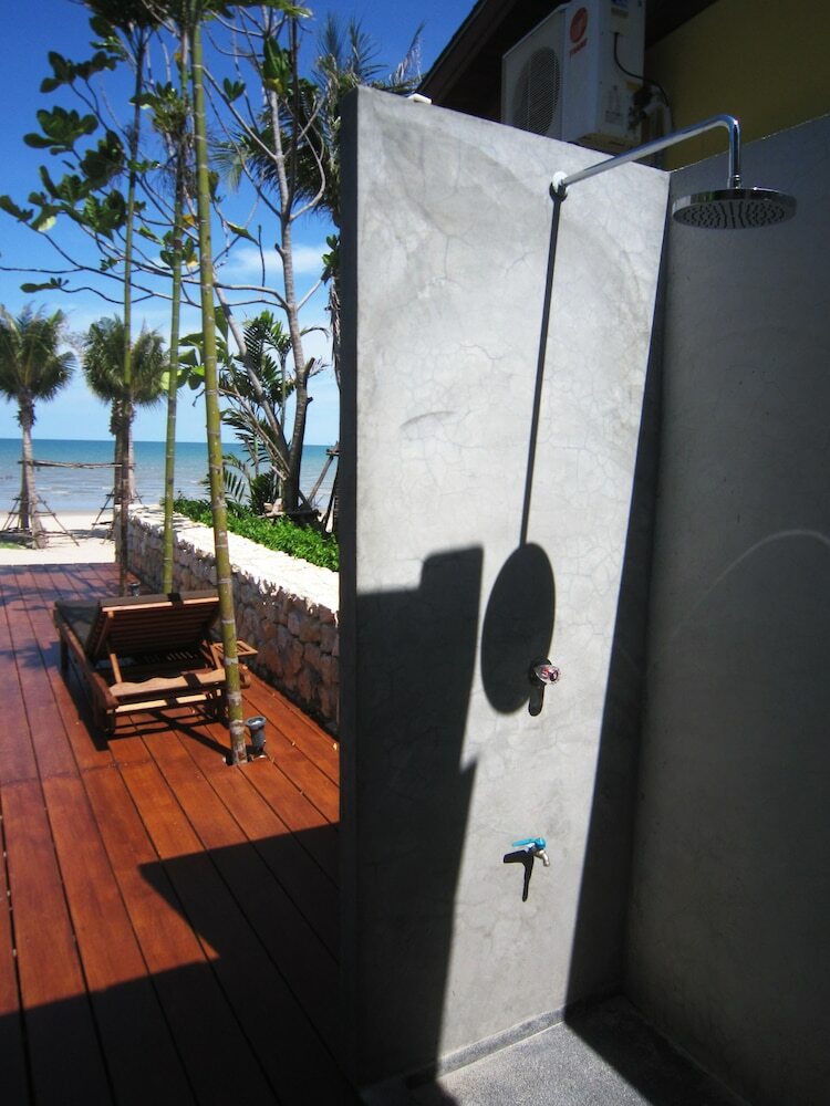 Hotel Chidlom Resort