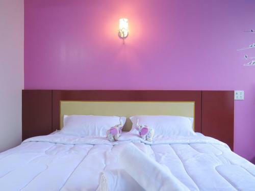 Hostal Your Place Inn Surin