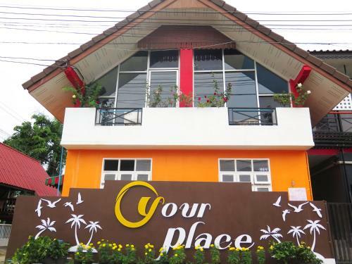 Hostal Your Place Inn Surin