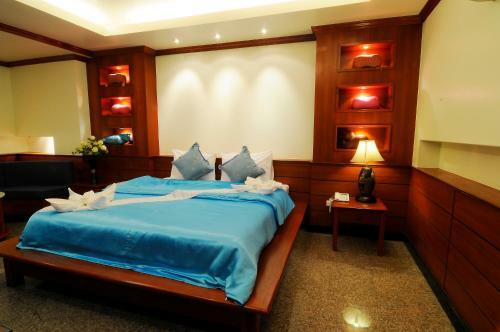 Busyarin Hotel