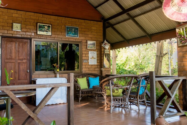 Hotel Banviewnam Camping & Resort