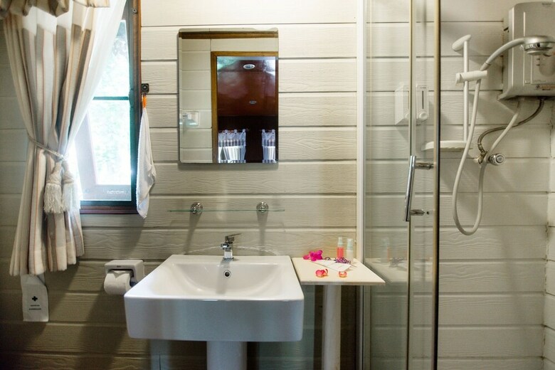 Hotel Banviewnam Camping & Resort