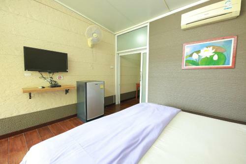 Hotel Baan Sabuy Jung