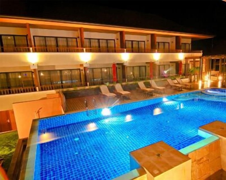 Islanda Resort Hotel