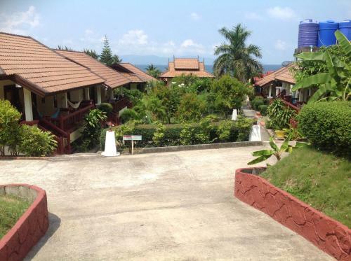 Hotel Starlight Haadrin Resort