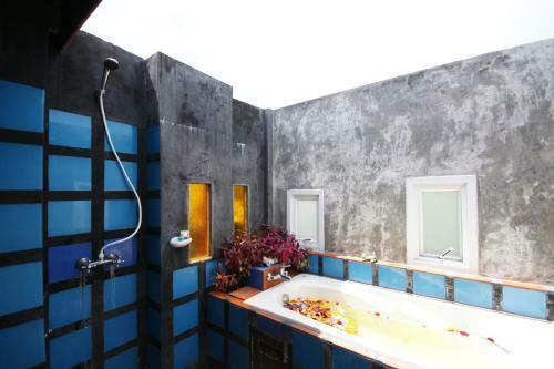 Hotel Sea Breeze Resort