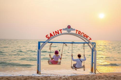 Saint Tropez Beach Resort Hotel
