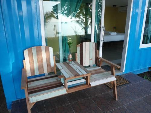 Albergue Think & Retro Cafe Lipa Noi Samui