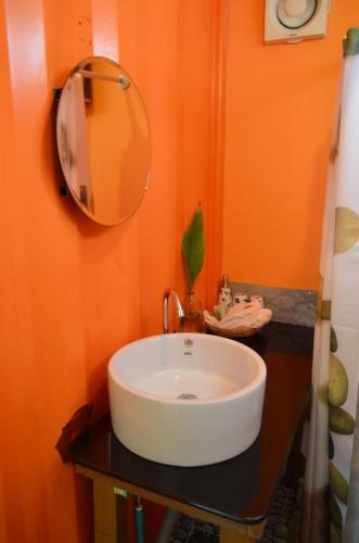 Albergue Think & Retro Cafe Lipa Noi Samui