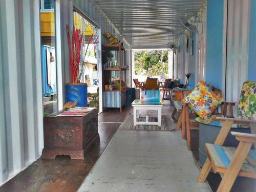Albergue Think & Retro Cafe Lipa Noi Samui