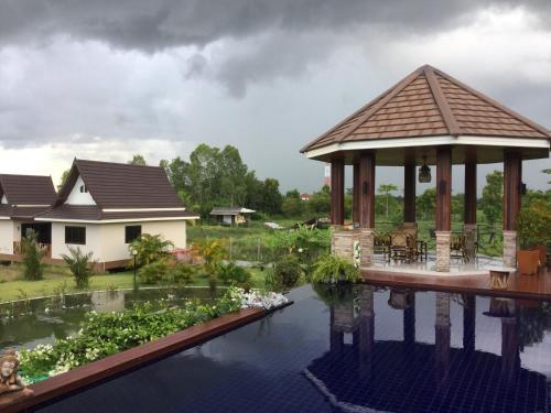 Hotel Resotel Baan Sanook