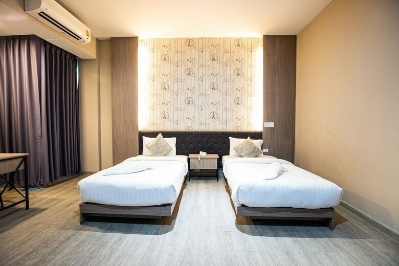 Hotel Tara Park Resotel