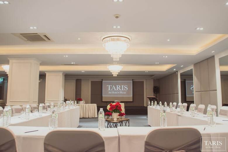 Taris Art Hotel Phrae