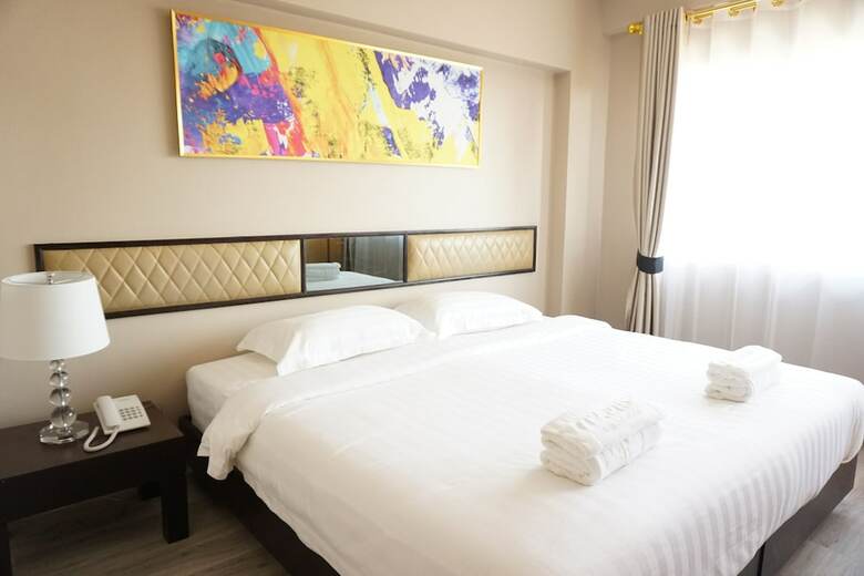 Taris Art Hotel Phrae