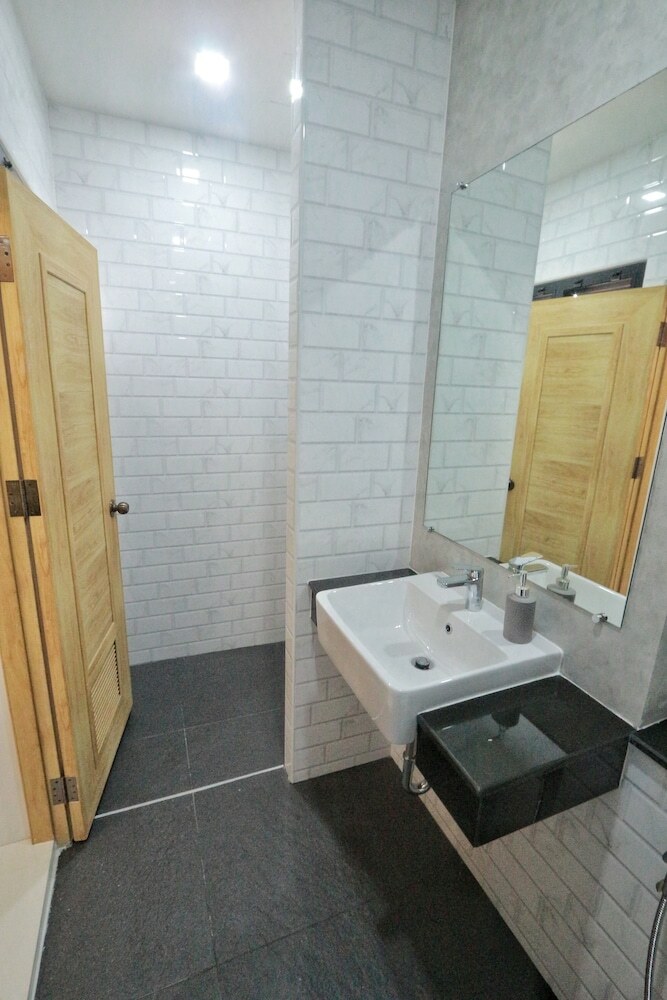 Hotel Luck Esan Loft