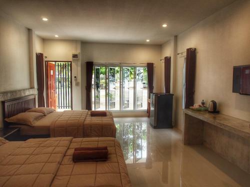Hostal Baan Sood Kob Fah