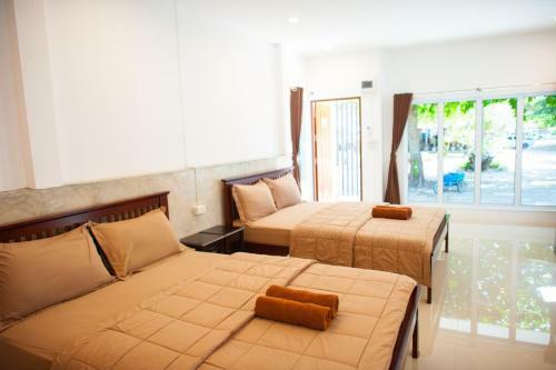 Hostal Baan Sood Kob Fah