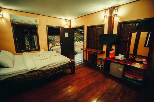 Hotel Ban Suan Sa-ard