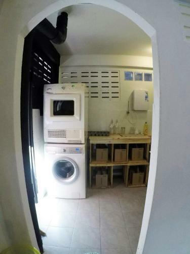 Albergue Dinba Poshtel