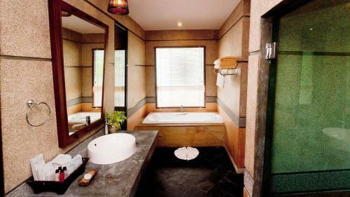Hotel Railay Village Resort