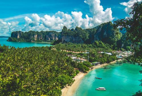 Hotel Railay Hilltop